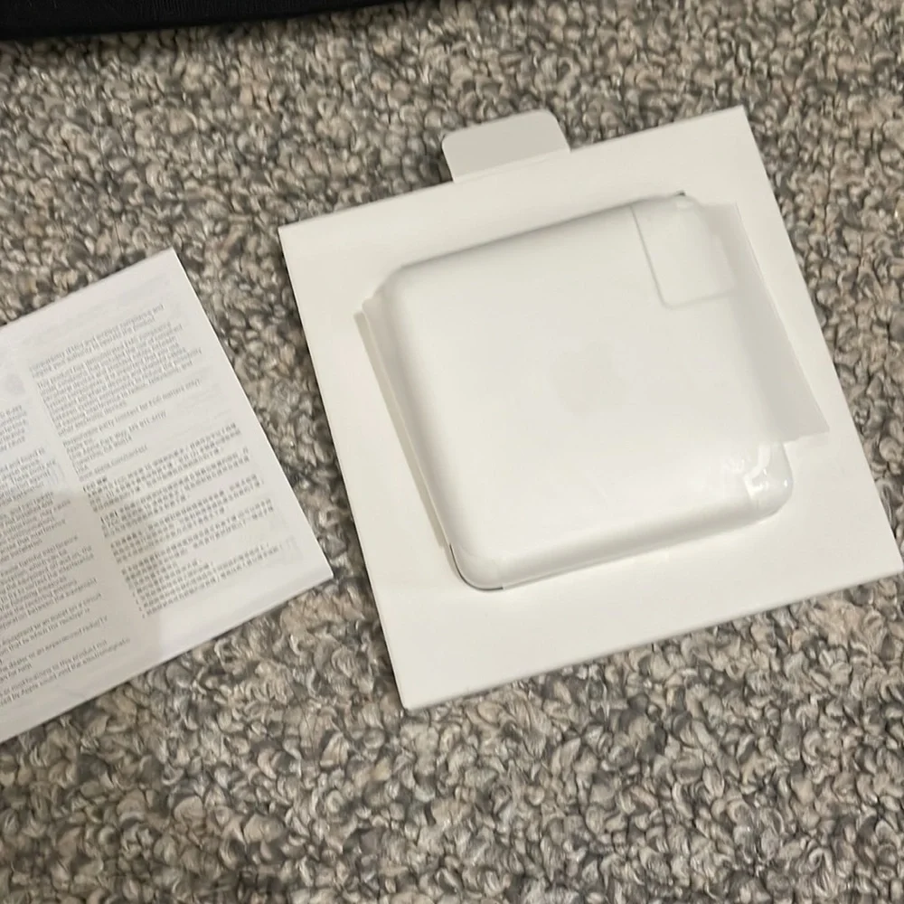 Apple adapter 96w